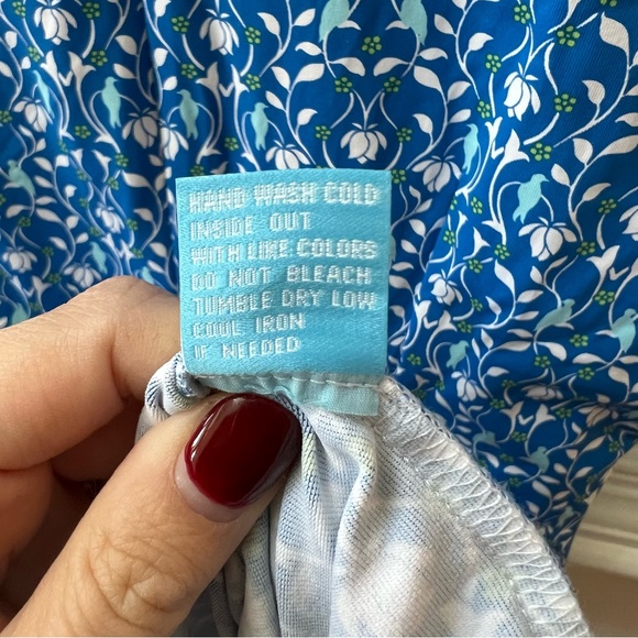 J. McLaughlin Crewneck Short Sleeve Faux Wrap Dress Blue Floral - Picture 8 of 12